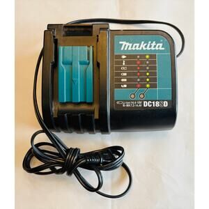Makita DC18SD 7.2V - 18V LXT Lithium Ion / Ni-MH Battery Charger